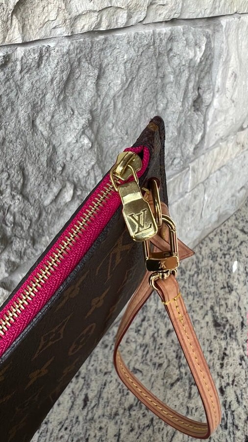 Louis Vuitton Neverfull MM With Pouch – Monogram Pivoine
