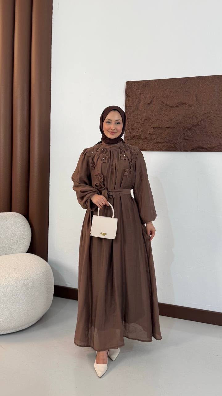 Robe Longue Romantique Chic – Marron Chocolat