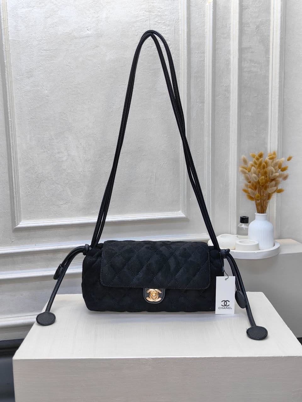 Chanel Shiva Large