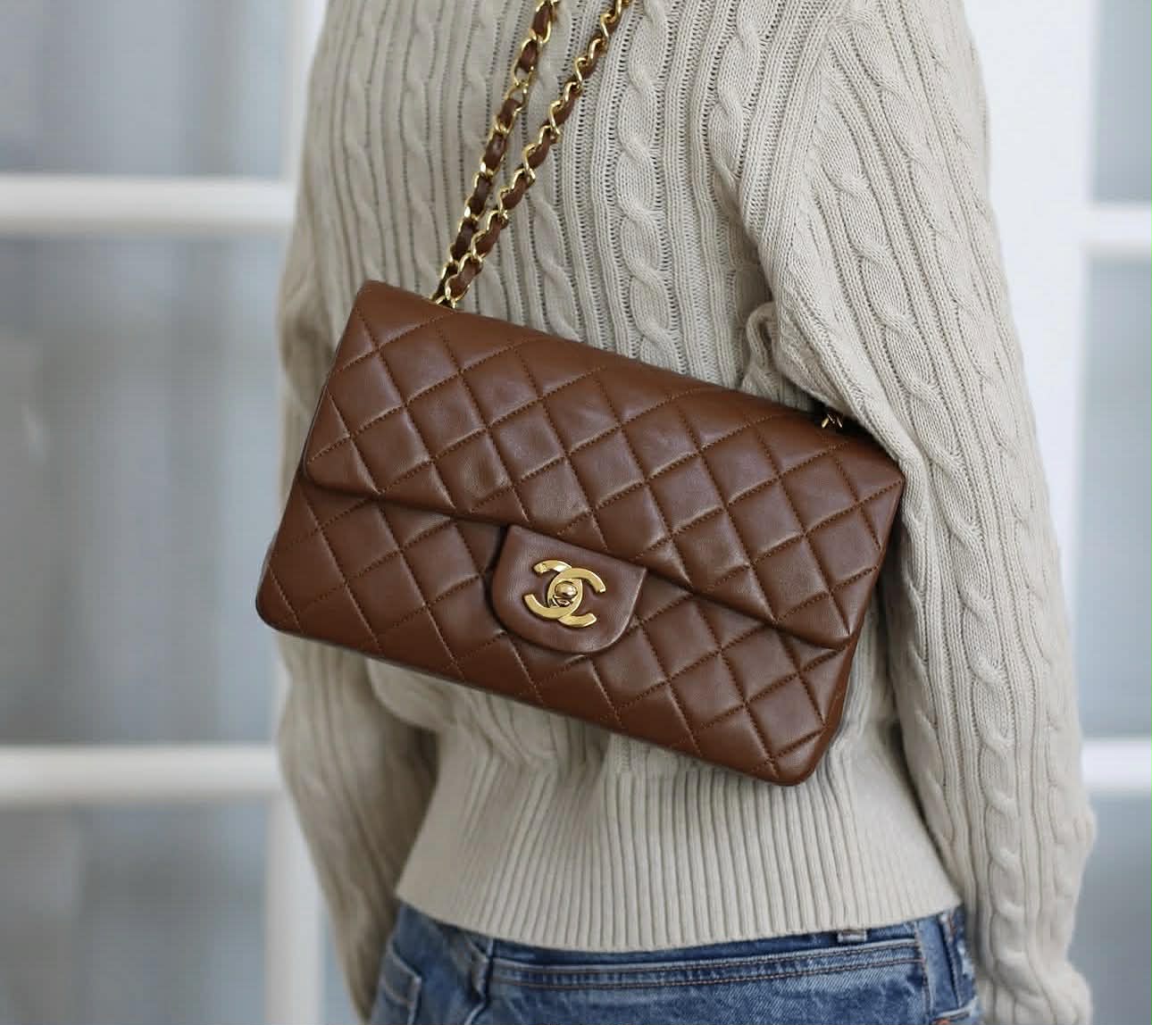 Chanel Classic Medium Double Flap Marron