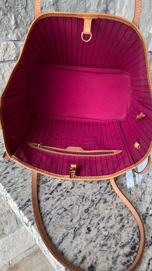 Louis Vuitton Neverfull MM With Pouch – Monogram Pivoine